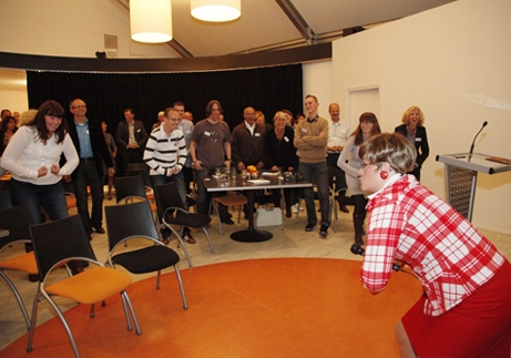 Ervaren improvisatieactrice...